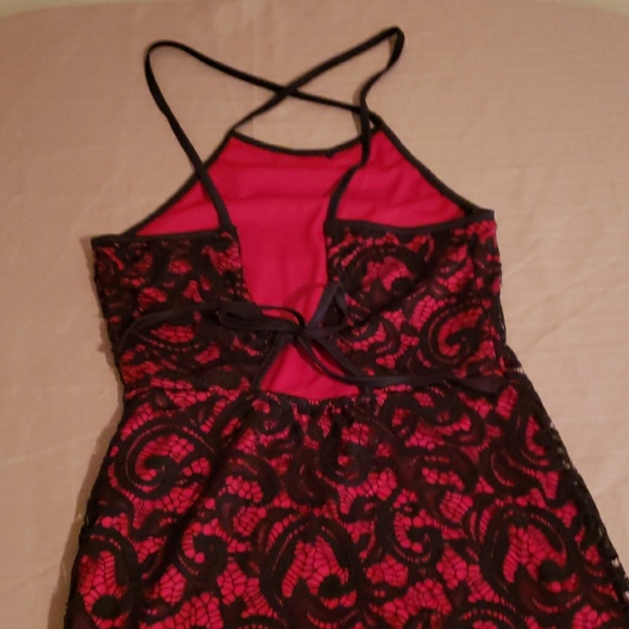 Mini dress - Picture 3 of 3